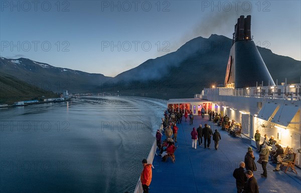 Ferry Norroena leaving the port of Seyoisfjoerour