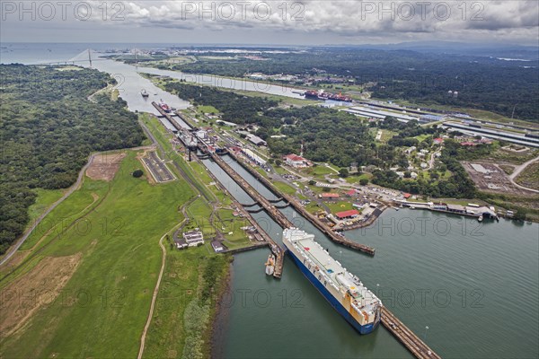 Gatun locks