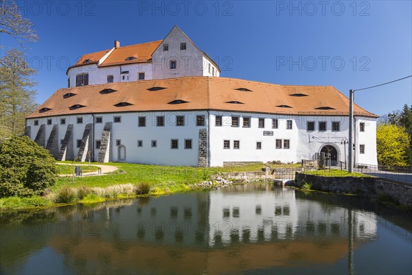 Castle Klippenstein with reflection in water