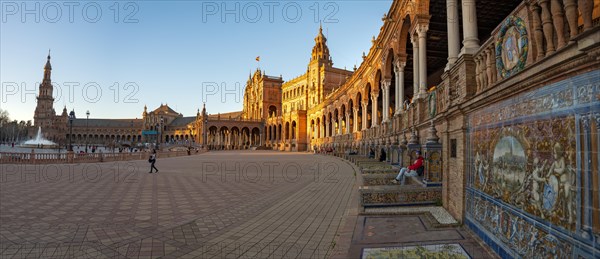 Plaza de Espana in the evening light