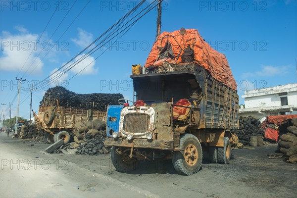 Wrack of a truck still transporting coal on the coal market of Mogadishu