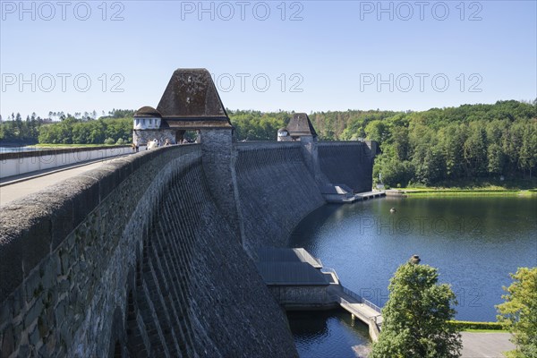 Moehne dam