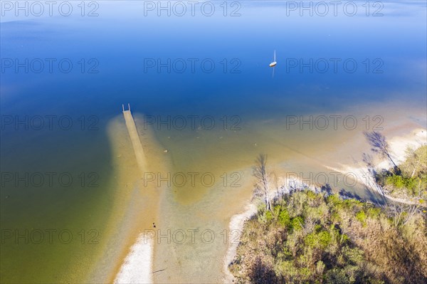 Sunken jetty in Lake Ammer
