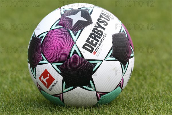 Official Derbystar football