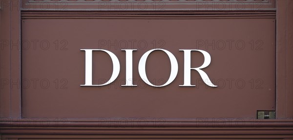 Dior