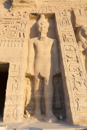 Colossal statue at Hathor temple of queen Nefertari