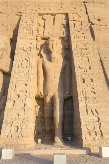 Colossal statue at Hathor temple of queen Nefertari