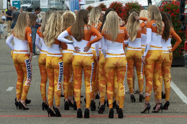 Grid girls at car races