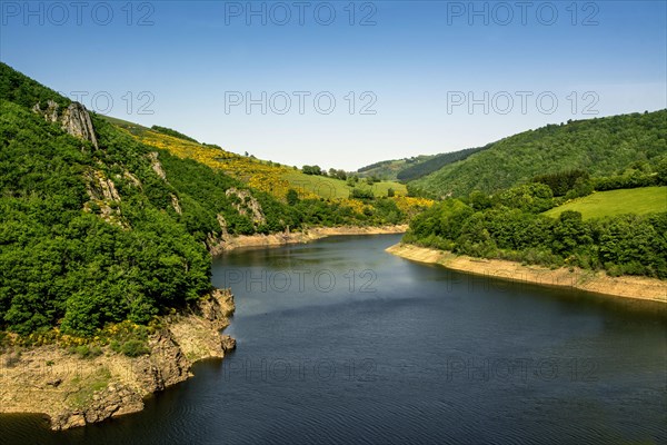 Lake of Grandval on river Truyere