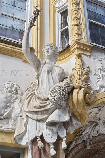 Late baroque facade with sculpture