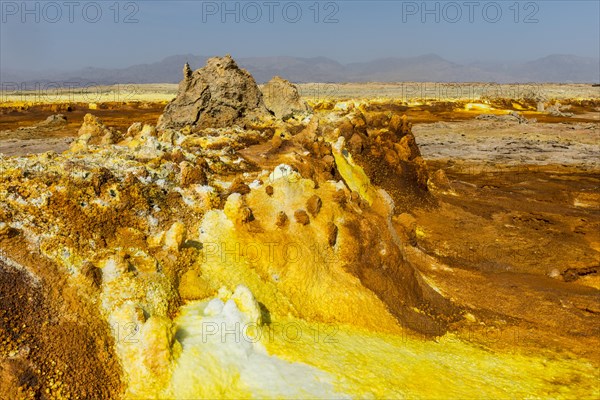 Geothermal area with sulphur deposits