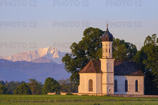 Church St. Andrae near Etting in the morning light