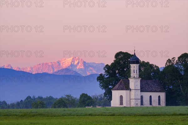 Church St. Andrae near Etting in the morning light