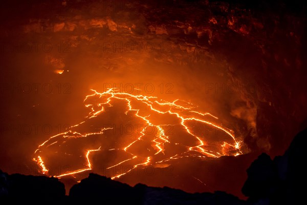 Glowing active lava lake