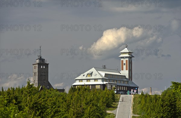 Weather station and Fichtelberg Hotel on the Fichtelberg