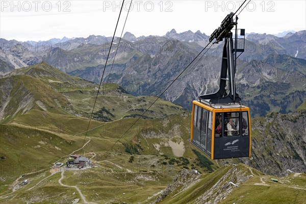 View of the Allgäu Alps and the cabin of the summit cable car to the Nebelhorn