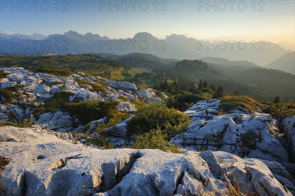 Karst landscape at the Pragelpass