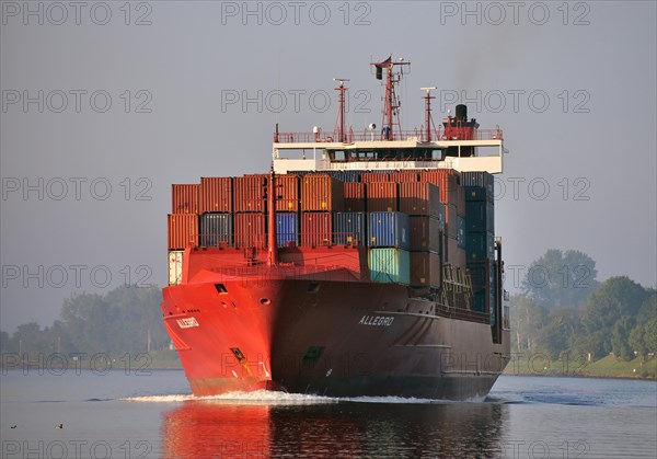 Cargo ship with containers