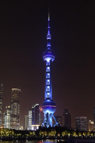 Shanghai by night