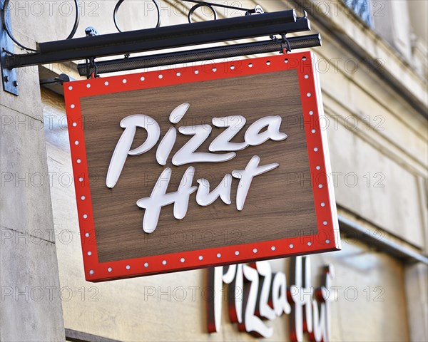 Pizza Hut Restaurant