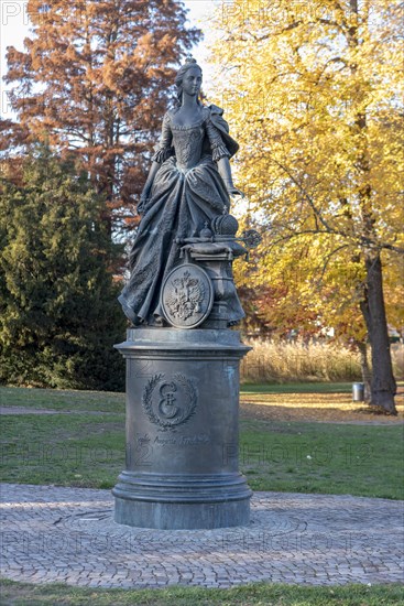 Monument to Friederike Auguste Sophie