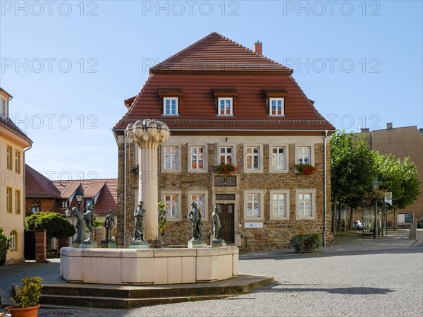 Fountain for miners by sculptor Wolfgang Dreysse and the Old Mining School