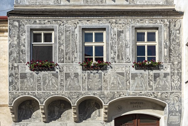 House no. 520 with sgrafitti from Ovid's Metamorphoses on facade