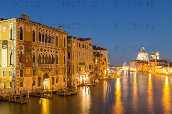 Canal Grande at night