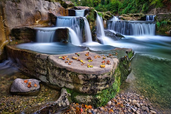 Monkey gorge with waterfall on the river Toess