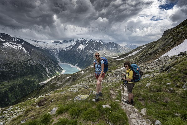 Hikers on the Berliner Hoehenweg