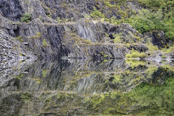 Water level in the former slate quarry near Ballaculish