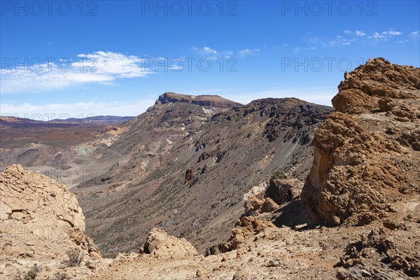 View from Sombrero de Chasna to the Canadas