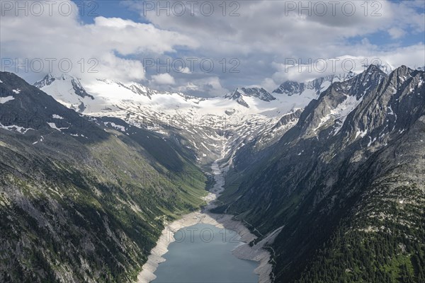 View from the Berliner Hoehenweg to the Schlegeis reservoir