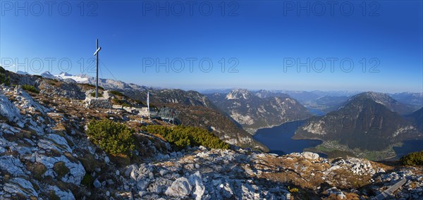 Viewpoint Five Fingers with pioneer cross