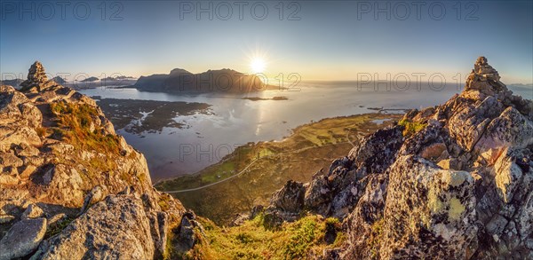 View from the top of Hoven into the sunset over the sea