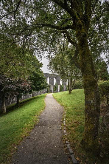 McCaig's Tower