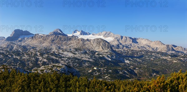 Panoramic view to the mountain station Gjaid and to the Hohen Dachstein