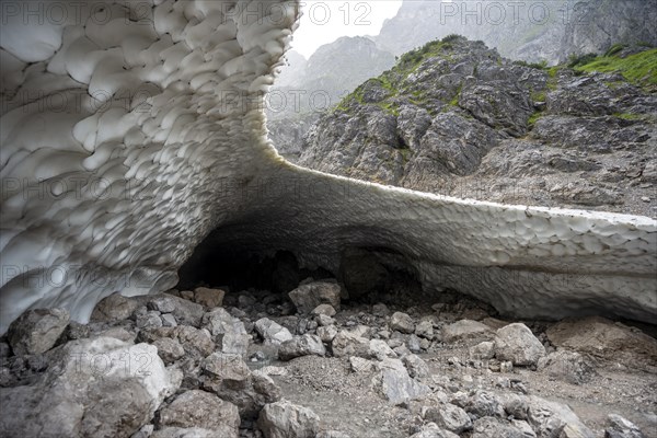 Ice Chapel