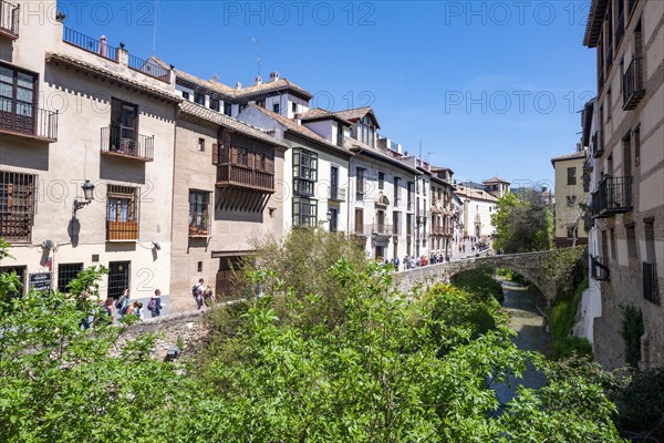 Road on the Rio Darro