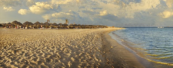 Sandy beach beach and coral reef Abu-Dabbab
