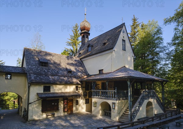 Maria Himmelfahrt pilgrimage chapel in Birkenstein