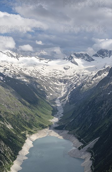 View from the Berliner Hoehenweg to the Schlegeis reservoir