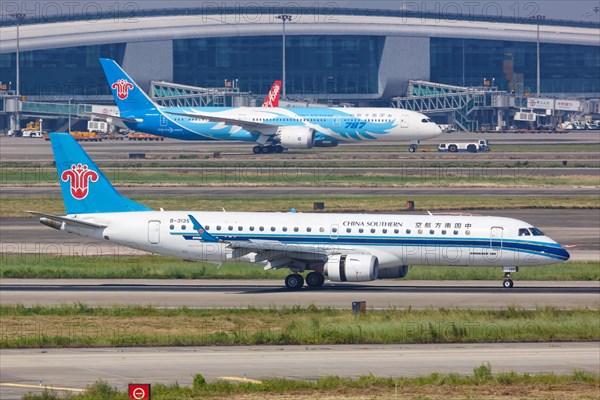 An Embraer 190 aircraft of China Southern Airlines with registration number B-3135 at Guangzhou