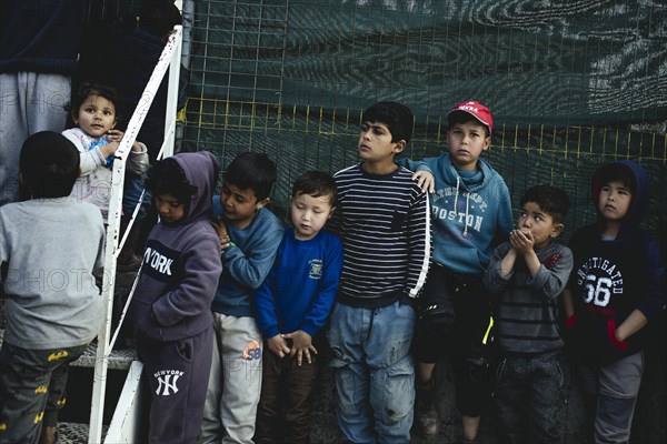 Distribution of milk powder and nappies for the refugees in Camp Moria