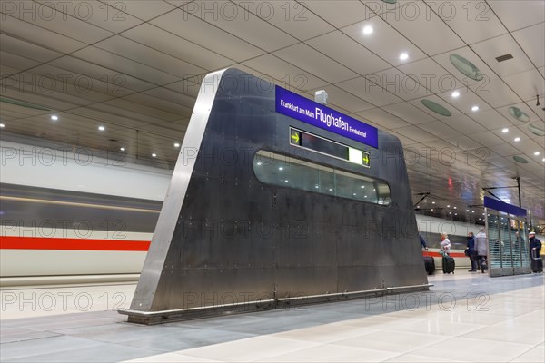 ICE train at the station of Frankfurt Airport