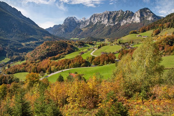 Village overview with Reiteralpe