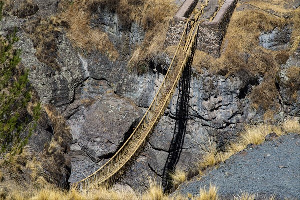 Qu'eswachaka suspension bridge