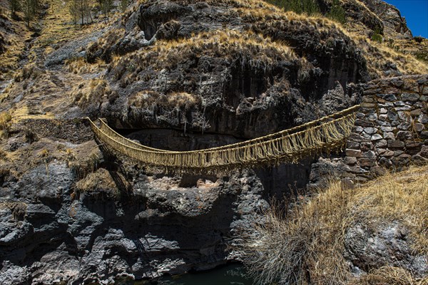 Qu'eswachaka suspension bridge