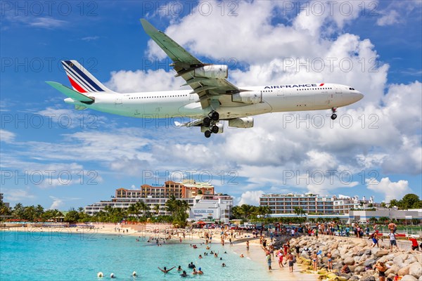 An Air France Airbus A340-300 with the registration F-GNII lands at the airport of St