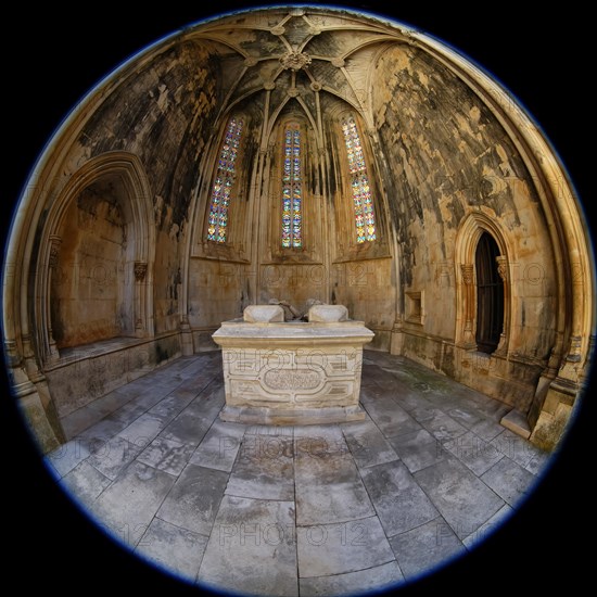 King Duarte and Queen Leonor de Aragon Grave